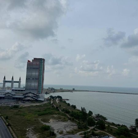 D'Ciella Homes- Sea View, Drawbridge & Ktcc Mall Kuala Terengganu Exterior foto